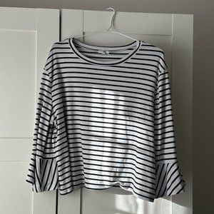 Ardene Black and White Striped Bell Sleeve Blouse (Large)